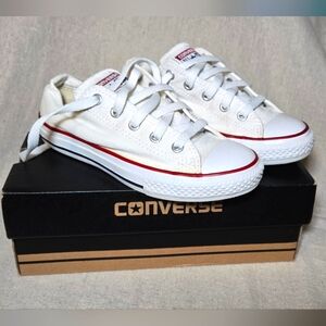 Youth Converse Low Tops - Kids Size 13.5